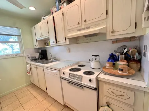285 N High Point Boulevard Boynton Beach FL 33435