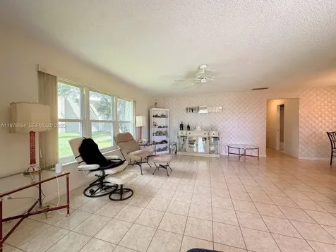 285 N High Point Boulevard Boynton Beach FL 33435