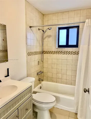 10424 SW 210th Terrace Cutler Bay FL 33189