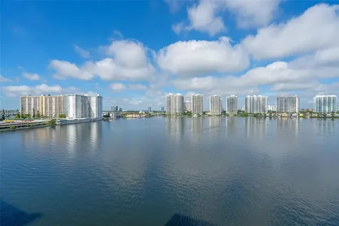 17720 N Bay Road Sunny Isles Beach FL 33160