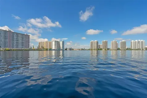 17720 N Bay Road Sunny Isles Beach FL 33160
