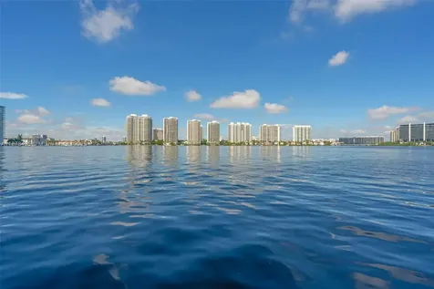 17720 N Bay Road Sunny Isles Beach FL 33160