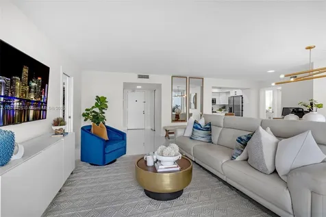 17720 N Bay Road Sunny Isles Beach FL 33160