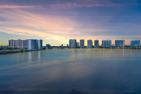 17720 N Bay Road Sunny Isles Beach FL 33160