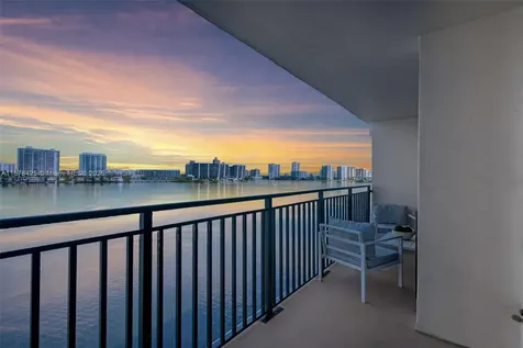 17720 N Bay Road Sunny Isles Beach FL 33160
