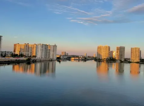17720 N Bay Road Sunny Isles Beach FL 33160
