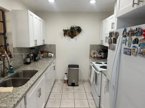 4929 SW 139th Court Miami FL 33175