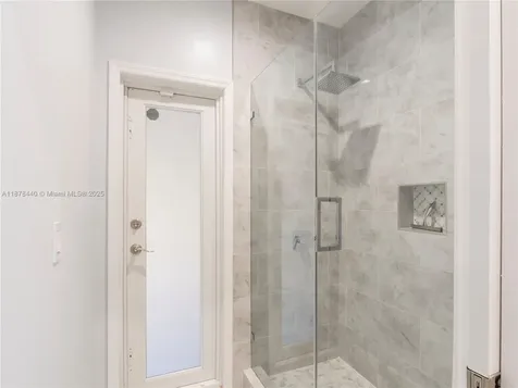 8311 NW 166th Terrace Miami Lakes FL 33016
