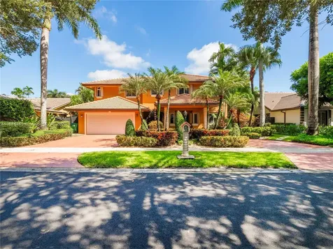 8311 NW 166th Terrace Miami Lakes FL 33016
