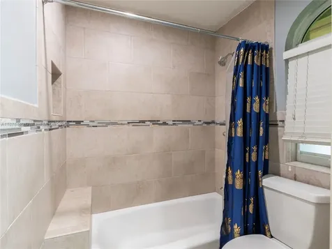 8311 NW 166th Terrace Miami Lakes FL 33016