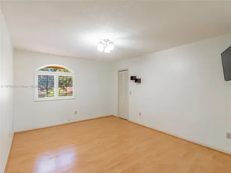 8311 NW 166th Terrace Miami Lakes FL 33016