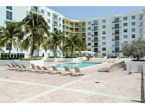 140 S Dixie Highway Hollywood FL 33020