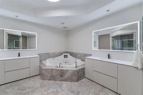 16051 Collins Avenue Sunny Isles Beach FL 33160