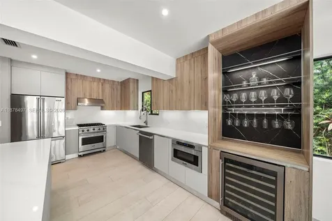 8033 Noremac Avenue Miami Beach FL 33141