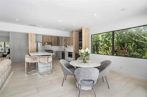 8033 Noremac Avenue Miami Beach FL 33141