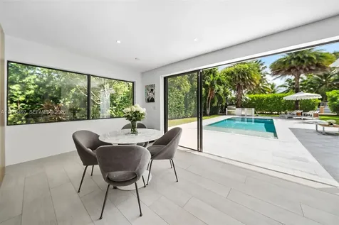 8033 Noremac Avenue Miami Beach FL 33141