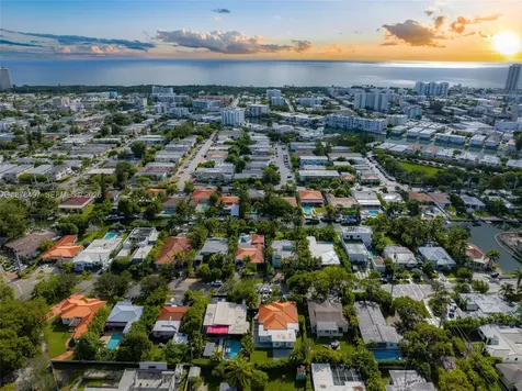 8033 Noremac Avenue Miami Beach FL 33141