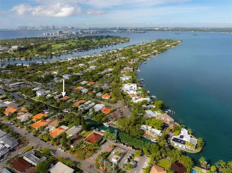 8033 Noremac Avenue Miami Beach FL 33141