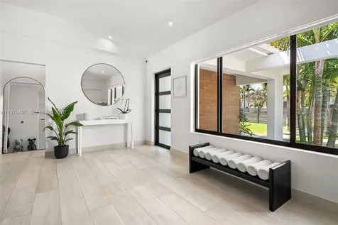 8033 Noremac Avenue Miami Beach FL 33141