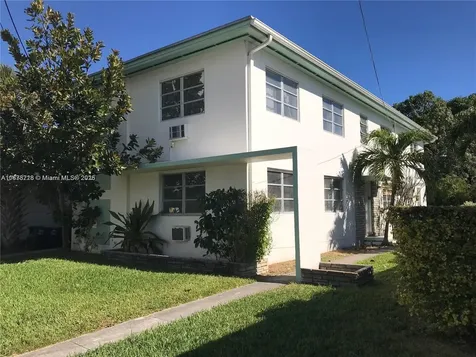 7821 Byron Avenue Miami Beach FL 33141