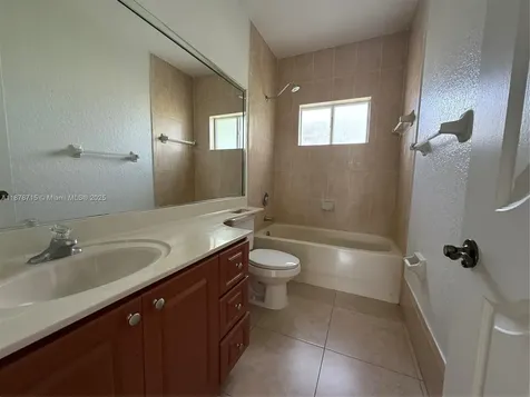 613 SE 14th Place Homestead FL 33033