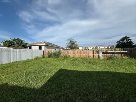 613 SE 14th Place Homestead FL 33033