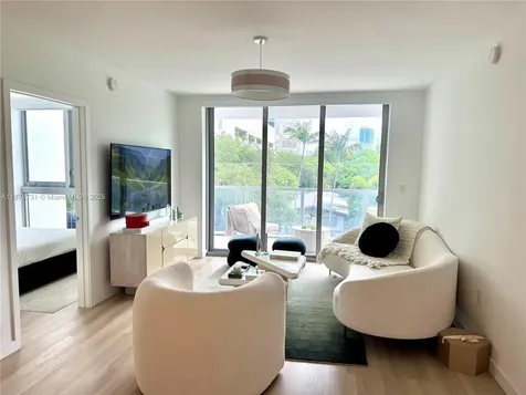 13800 Highland Drive North Miami Beach FL 33181