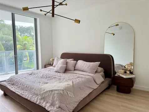 13800 Highland Drive North Miami Beach FL 33181
