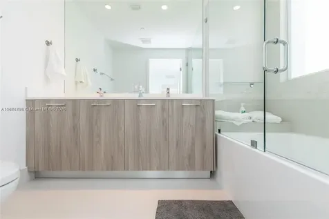 501 NE 31 Miami FL 33137