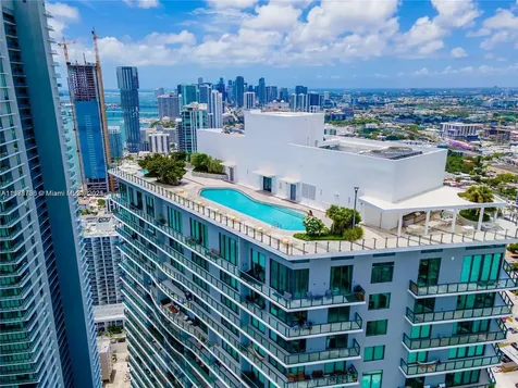 501 NE 31 Miami FL 33137