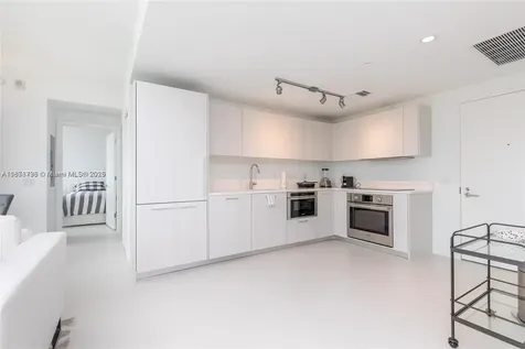 501 NE 31 Miami FL 33137