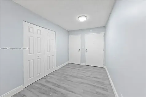 3680 Inverrary Drive Lauderhill FL 33319