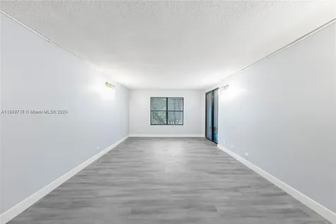 3680 Inverrary Drive Lauderhill FL 33319