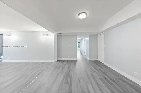 3680 Inverrary Drive Lauderhill FL 33319