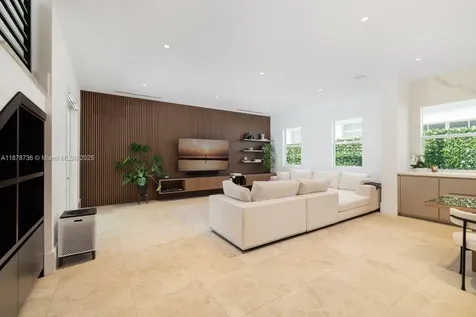 1866 Tigertail Avenue Miami FL 33133