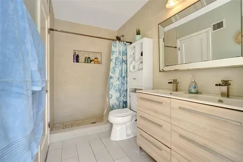 9060 NW 32nd Street Coral Springs FL 33065