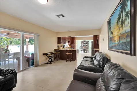 9060 NW 32nd Street Coral Springs FL 33065
