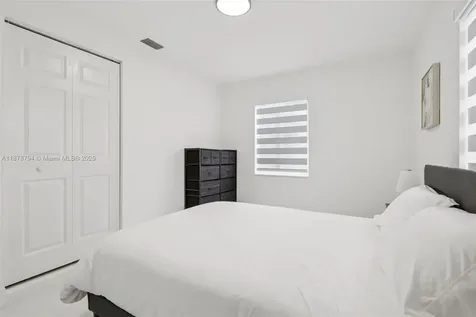 11 NE 26th Street Wilton Manors FL 33305