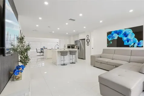 11 NE 26th Street Wilton Manors FL 33305
