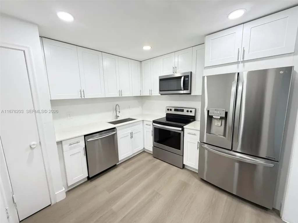 22605 SW 66th Avenue Boca Raton FL 33428