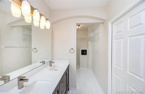9021 SW 94th Street Miami FL 33176