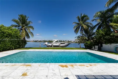 1215 N Biscayne Point Road Miami Beach FL 33141