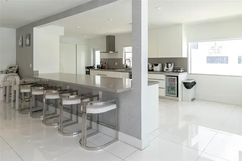 1215 N Biscayne Point Road Miami Beach FL 33141