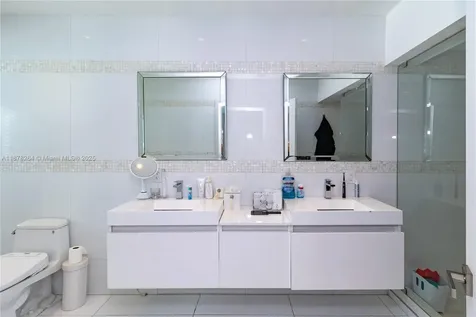 1215 N Biscayne Point Road Miami Beach FL 33141