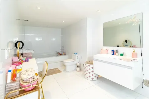 1215 N Biscayne Point Road Miami Beach FL 33141