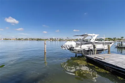 1215 N Biscayne Point Road Miami Beach FL 33141