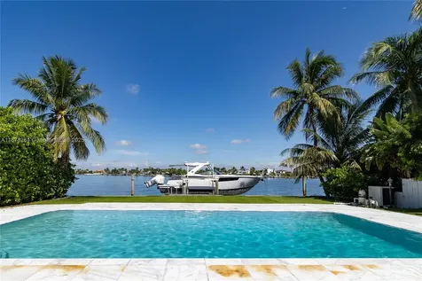 1215 N Biscayne Point Road Miami Beach FL 33141