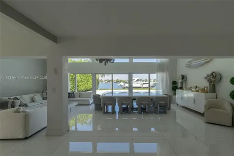 1215 N Biscayne Point Road Miami Beach FL 33141