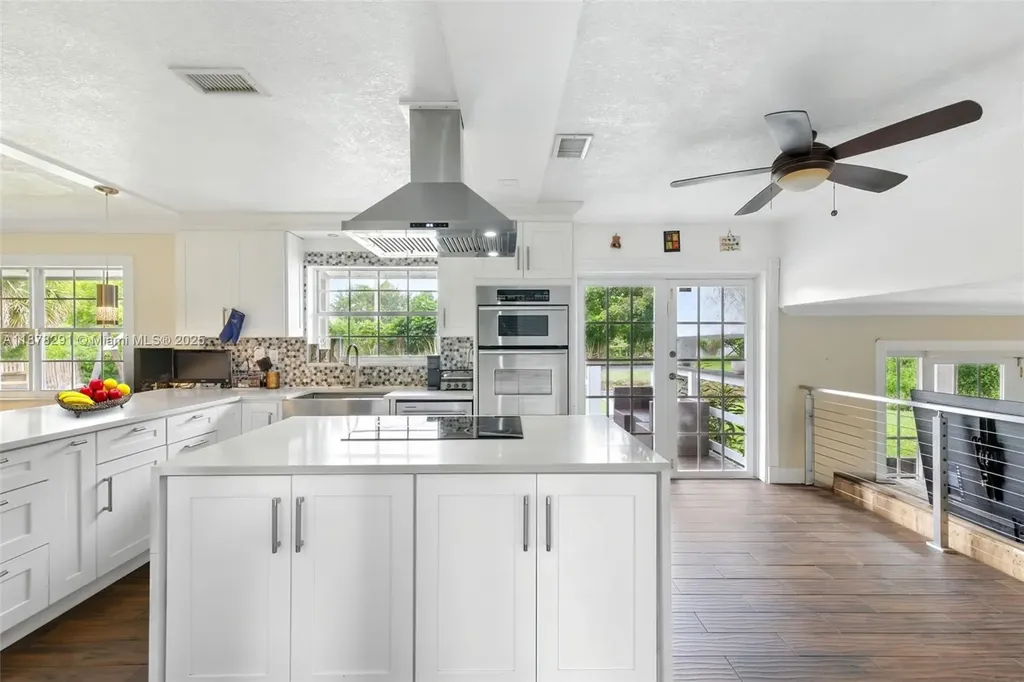 16530 Royal Poinciana Court Weston FL 33326