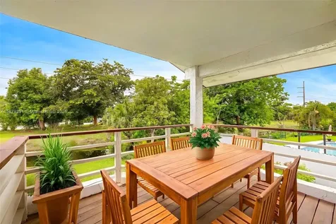 16530 Royal Poinciana Court Weston FL 33326